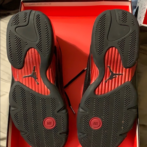 AIR JORDAN Retro - Picture 3 of 3